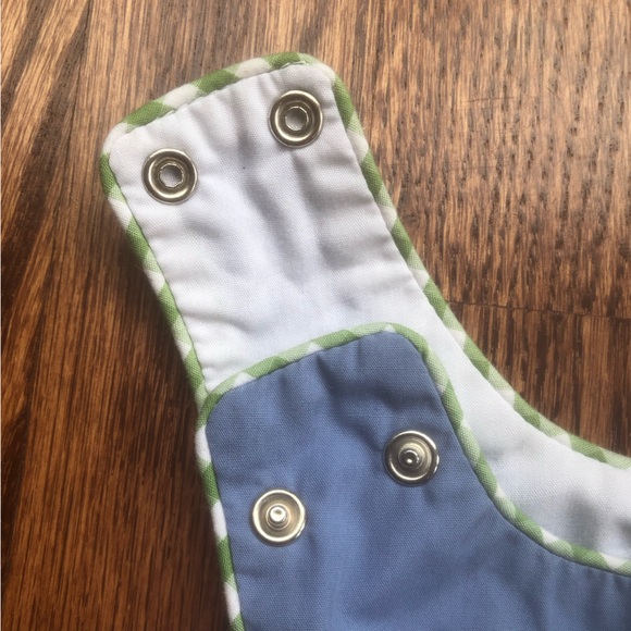 The Beaufort Bonnet Company Alligator Jon Jon Romper 0-6 Months - Picture 3 of 8